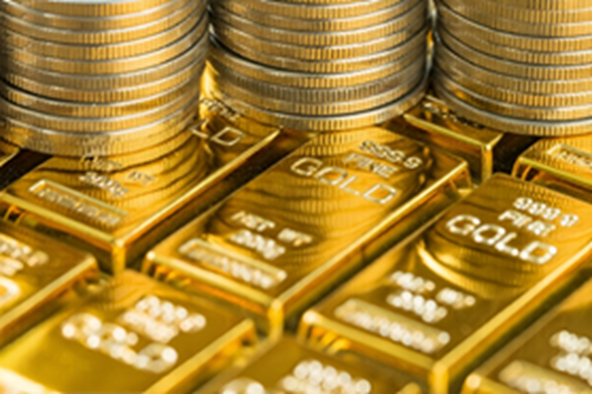 Gold vs Digital Gold: Which One Deserves a Place in Your Portfolio?